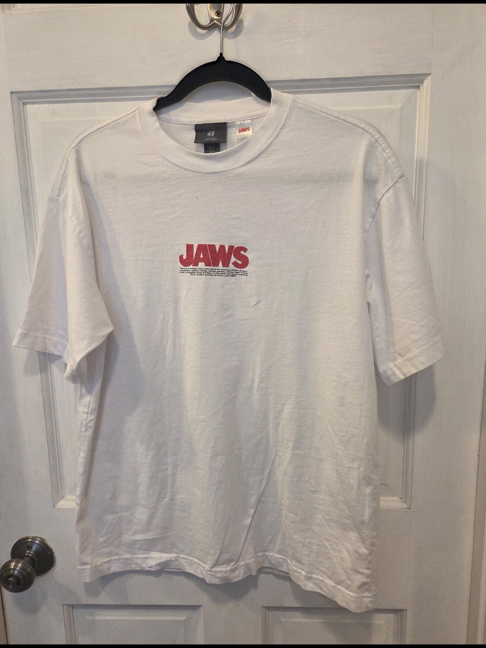 H&M Jaws Movie Graphic White Tee Loose Fit Size Small